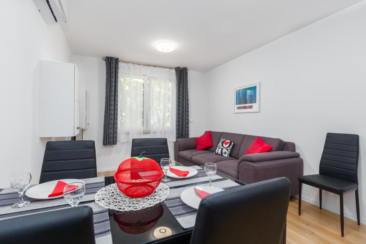 Apartman Porec Center Sea Exterior photo